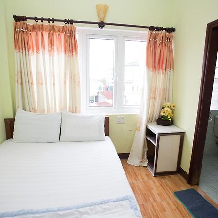 Sunny Fine Guesthouse Hue Exterior photo