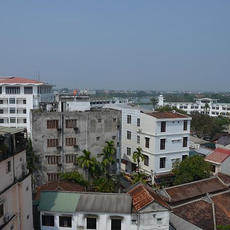 Sunny Fine Guesthouse Hue Exterior photo