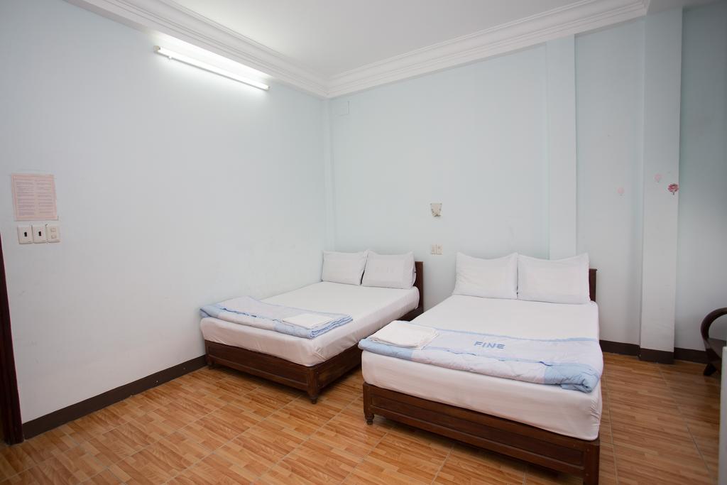 Sunny Fine Guesthouse Hue Exterior photo