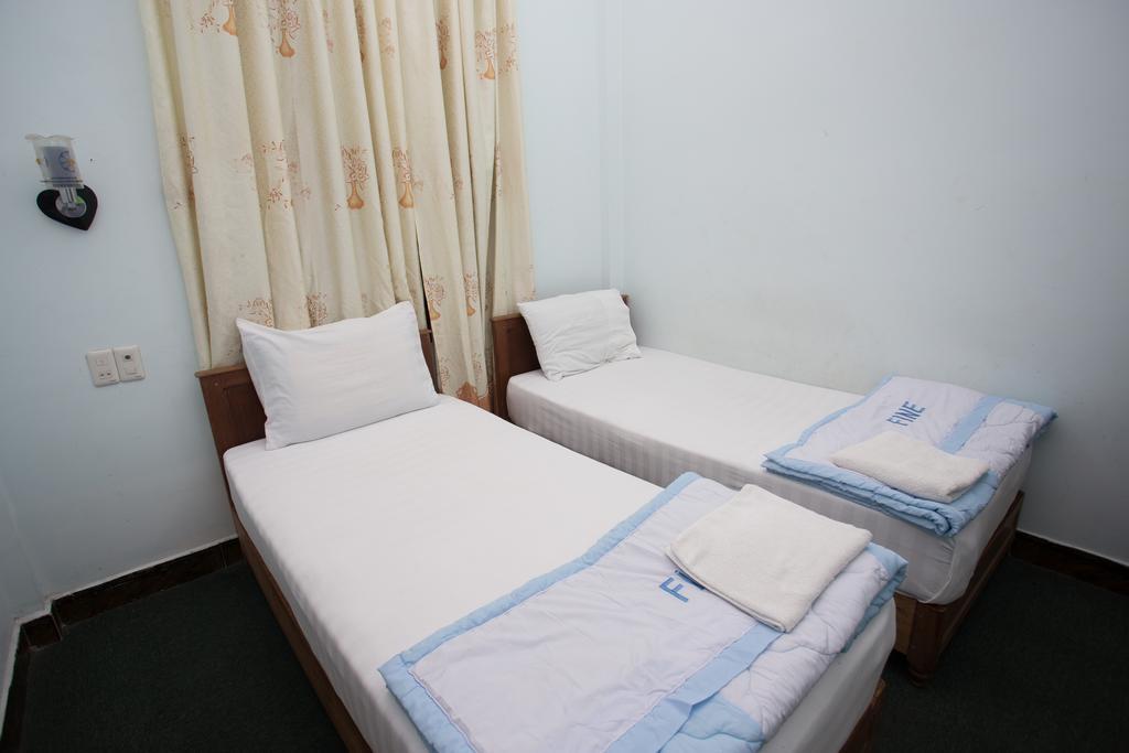 Sunny Fine Guesthouse Hue Room photo