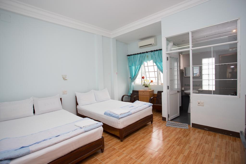 Sunny Fine Guesthouse Hue Exterior photo