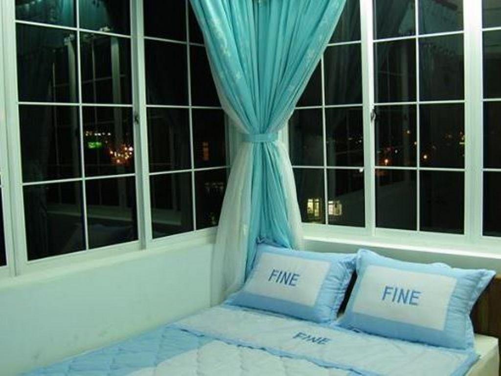 Sunny Fine Guesthouse Hue Exterior photo